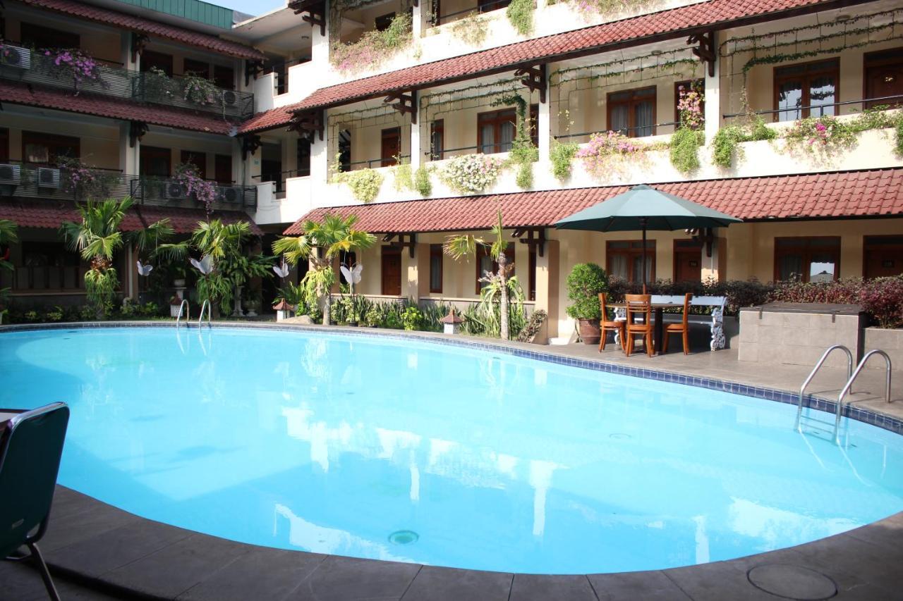 Cakra Kembang Hotel Kejayan Kültér fotó