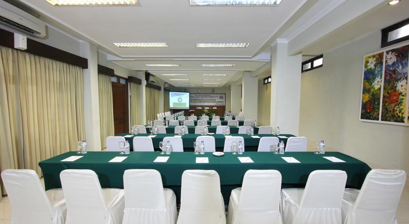 Cakra Kembang Hotel Kejayan Kültér fotó