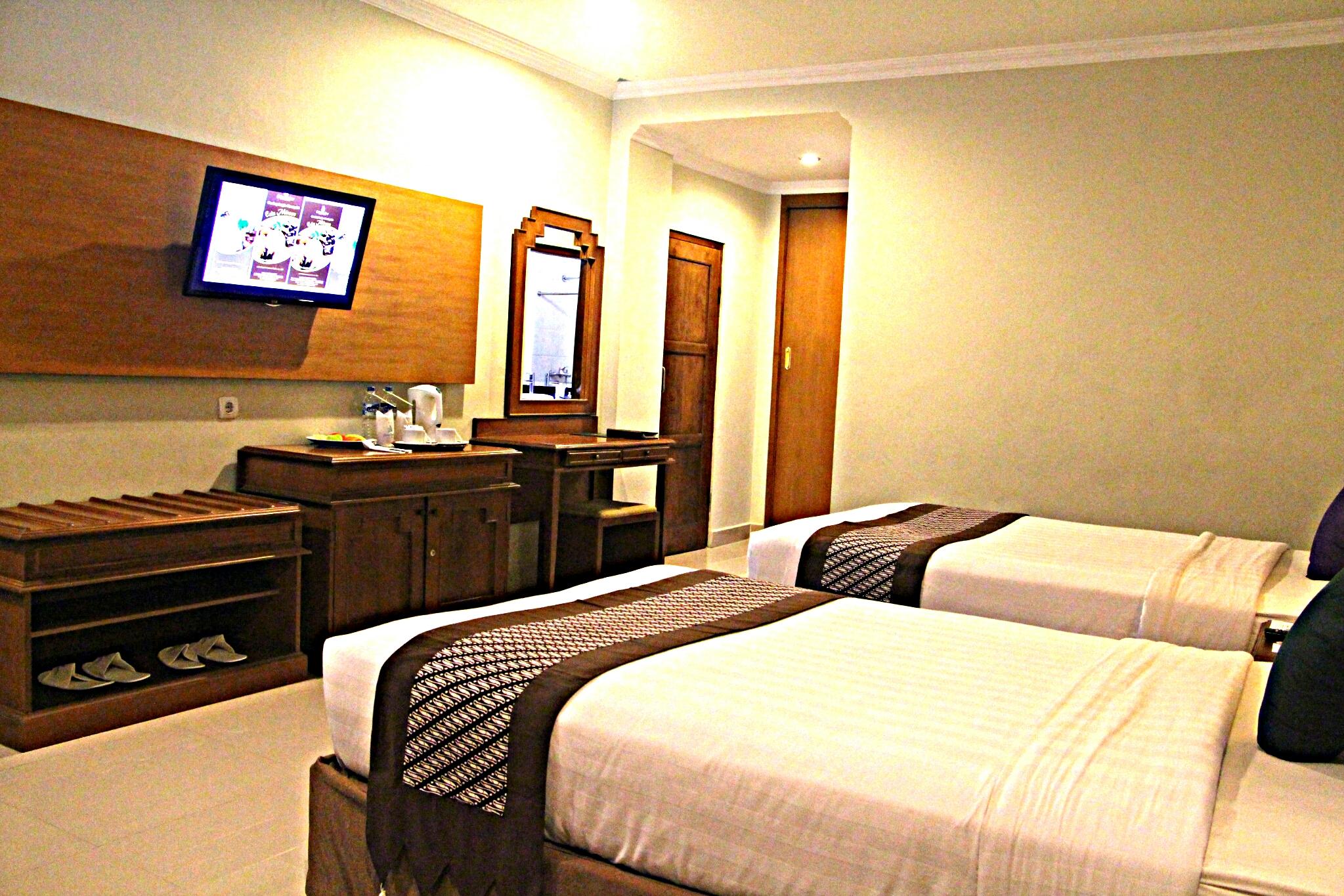 Cakra Kembang Hotel Kejayan Kültér fotó