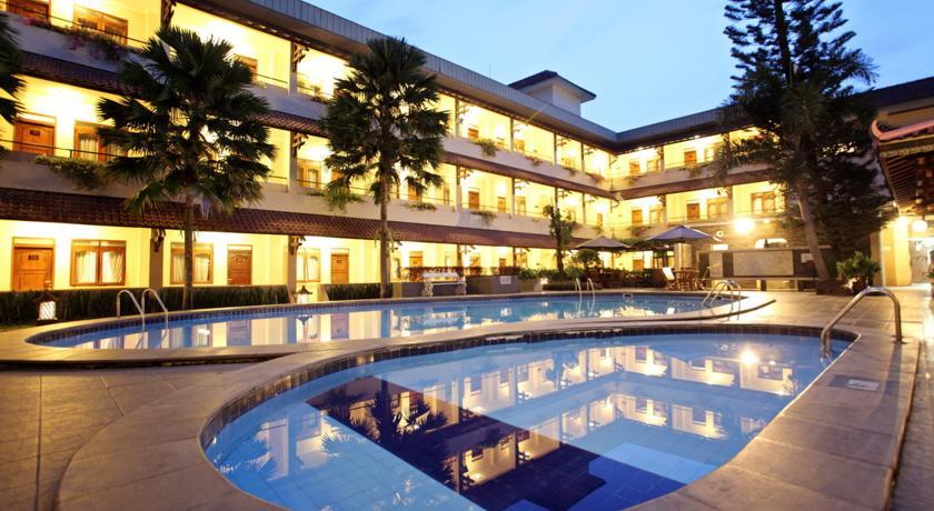 Cakra Kembang Hotel Kejayan Kültér fotó