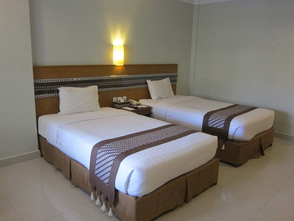Cakra Kembang Hotel Kejayan Kültér fotó