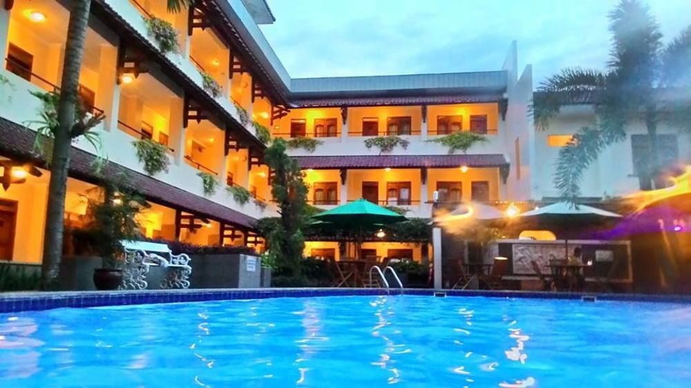 Cakra Kembang Hotel Kejayan Kültér fotó