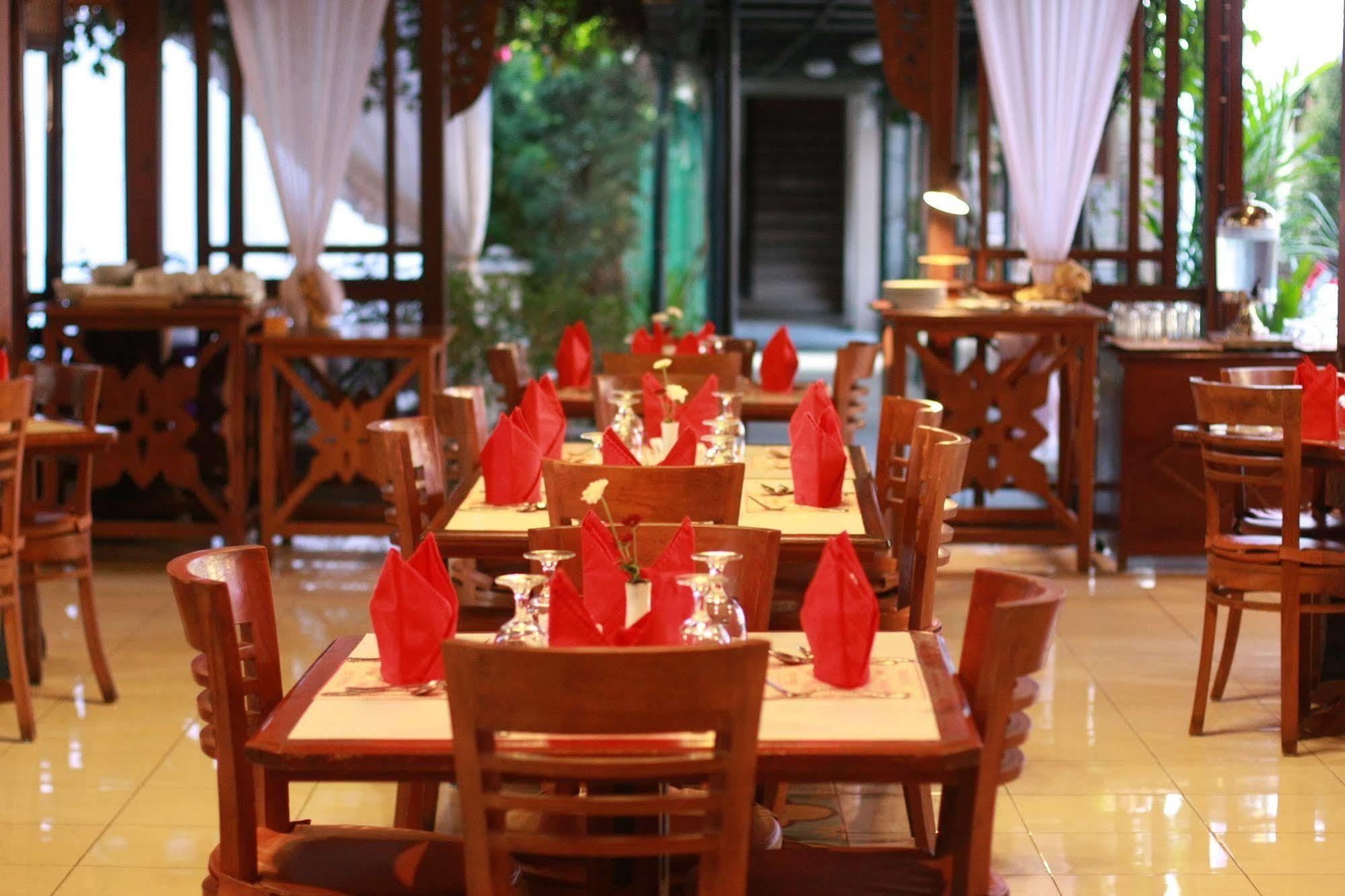 Cakra Kembang Hotel Kejayan Kültér fotó